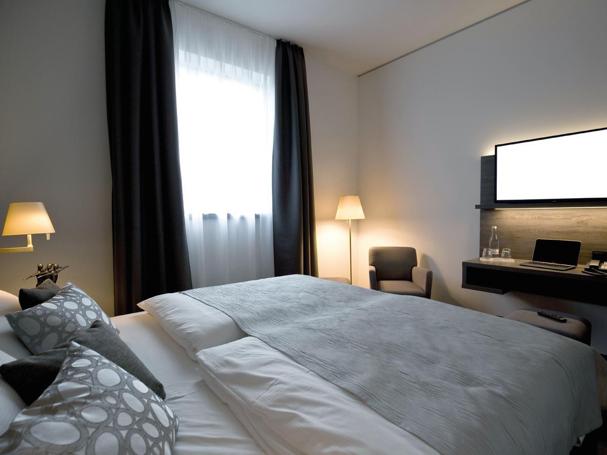 Hotel Eislinger Tor Eislingen Εξωτερικό φωτογραφία